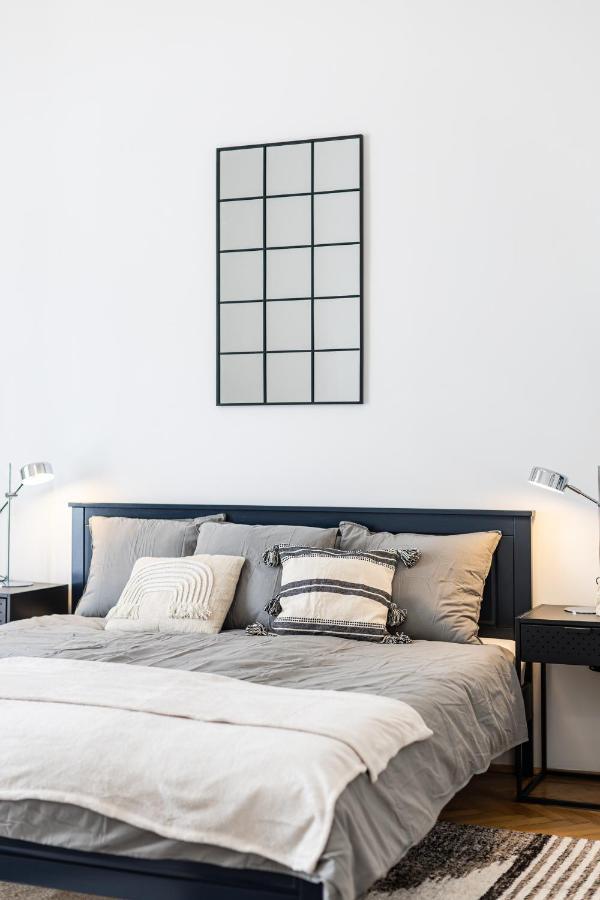 City Center Apartment With Balcony Βουδαπέστη Εξωτερικό φωτογραφία
