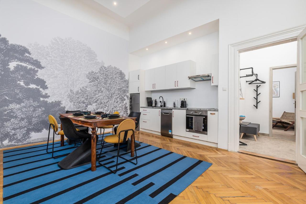 City Center Apartment With Balcony Βουδαπέστη Εξωτερικό φωτογραφία